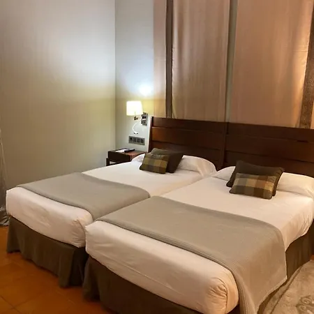 De Hotel Caceres