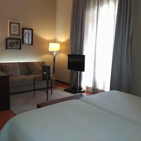 De 4* Caceres