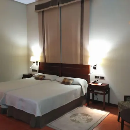 Hotel De Caceres