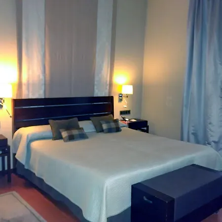 De 4* Caceres