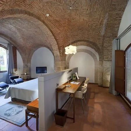 Hotel De 4*