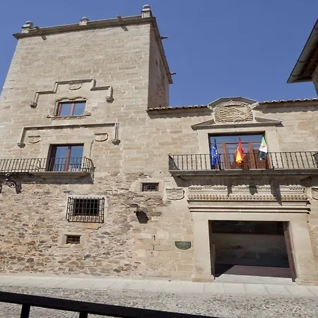 De 4* Caceres