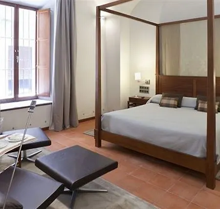 De Hotel Caceres