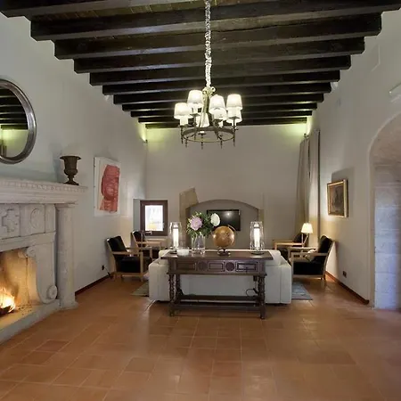 Hotel De 4*
