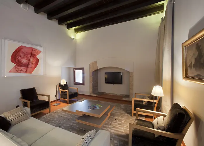 卡塞雷斯旅馆 Caces